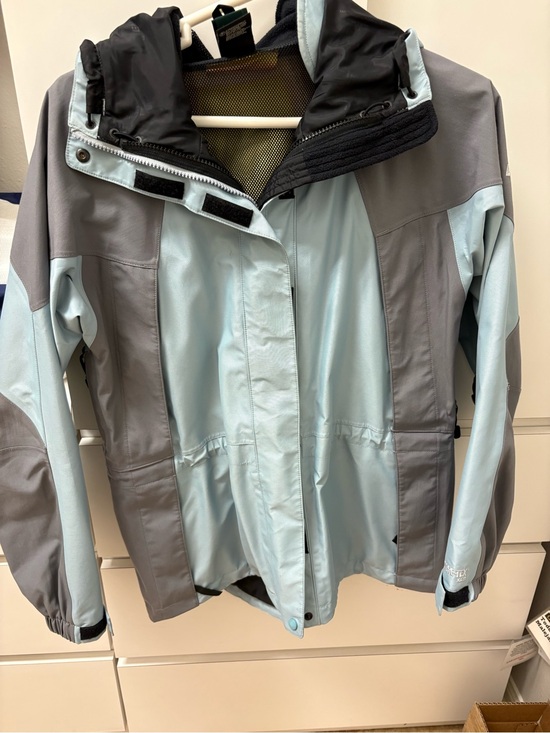 GORE-TEX Jackets & Blazers - GORE-TEX Women's Two-Tone Light Blue & Gray Ski Jacket